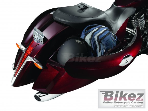 2010 Victory Cross Roads photo